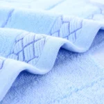 Adult Thick Jacquard Bath Towel, Size: 70 x 140cm - Image 3