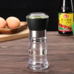 Multi-Function Seasoning Tank Kitchen Gadget Manual Creative Pepper Grinder - Image 2
