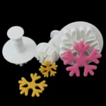 6 PCS Snowflake Spring Mould Fondant Cake Tool Biscuit Embossing Printing Mould DIY Baking Tools - Image 2